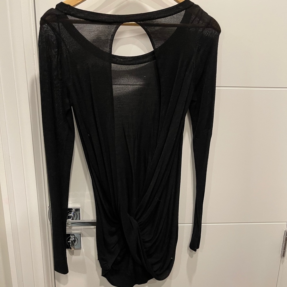 Guess Top - Picture 3 of 5